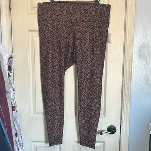 NWT Old Navy animal print high rise power soft full length legging size XXL